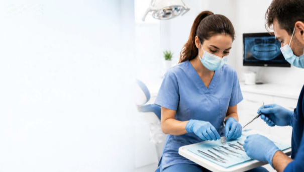 Corso Assistente di Poltrona (3 Mesi di Stage)